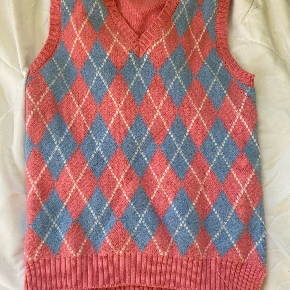 Argyle Knit Sweater Vest in Pink and Blue